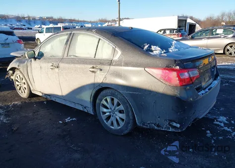 2015 Subaru Legacy 2.5I Premium z USA, uszkodzony, nr VIN 4S3BNAE60F3036100